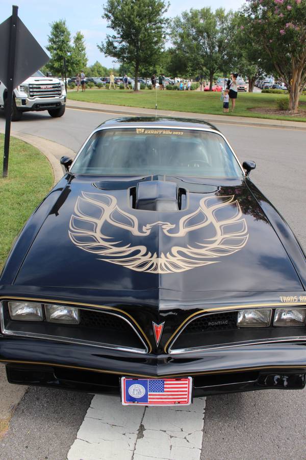 Pontiac-firebird-trans-am-1977-black-5