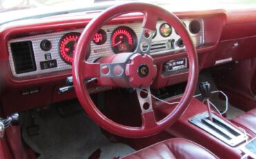 Pontiac-firebird-trans-am-1979-white-3