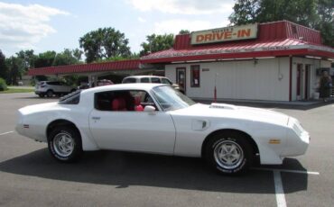 Pontiac-firebird-trans-am-1979-white