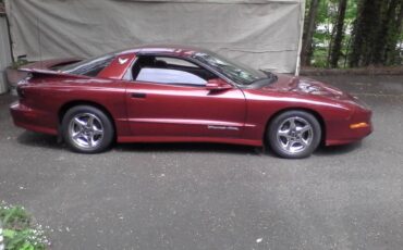 Pontiac-firebird-trans-am-1993-red-1