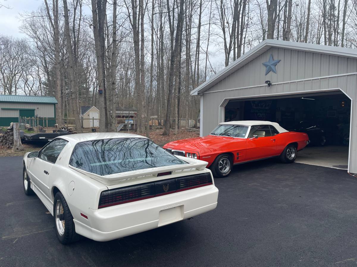Pontiac-firebird-trans-amgta-1989-white-7