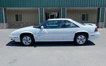 Pontiac-gran-prix-1995-white-1