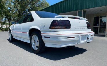 Pontiac-gran-prix-1995-white-10