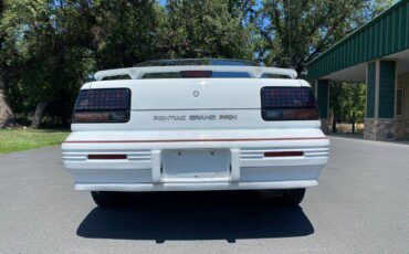 Pontiac-gran-prix-1995-white-11