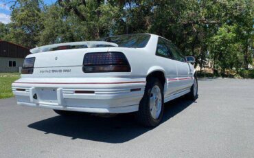 Pontiac-gran-prix-1995-white-13