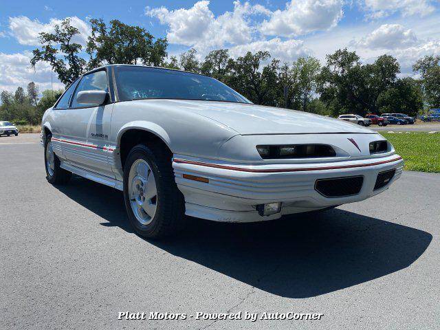 Pontiac-gran-prix-1995-white-17