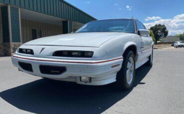 Pontiac-gran-prix-1995-white-19