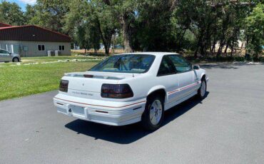 Pontiac-gran-prix-1995-white-7