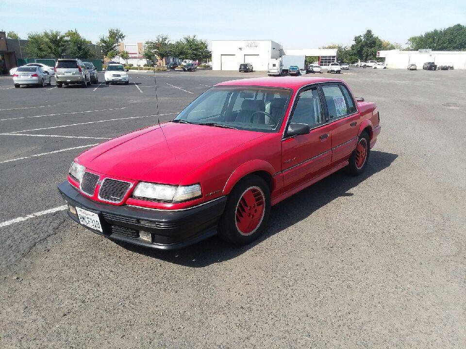 Pontiac-grand-am-se-1990-red