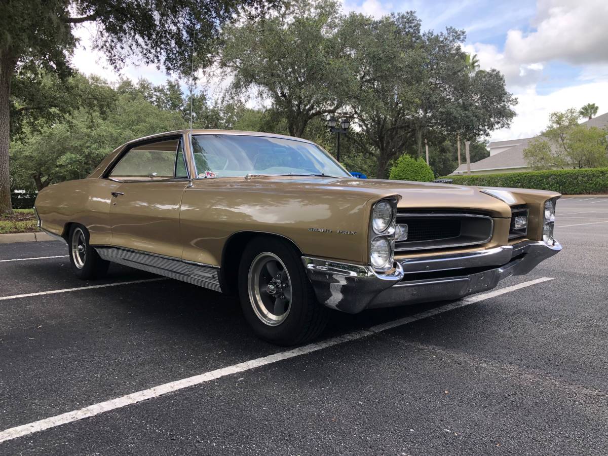 Pontiac-grand-prix-1966-4