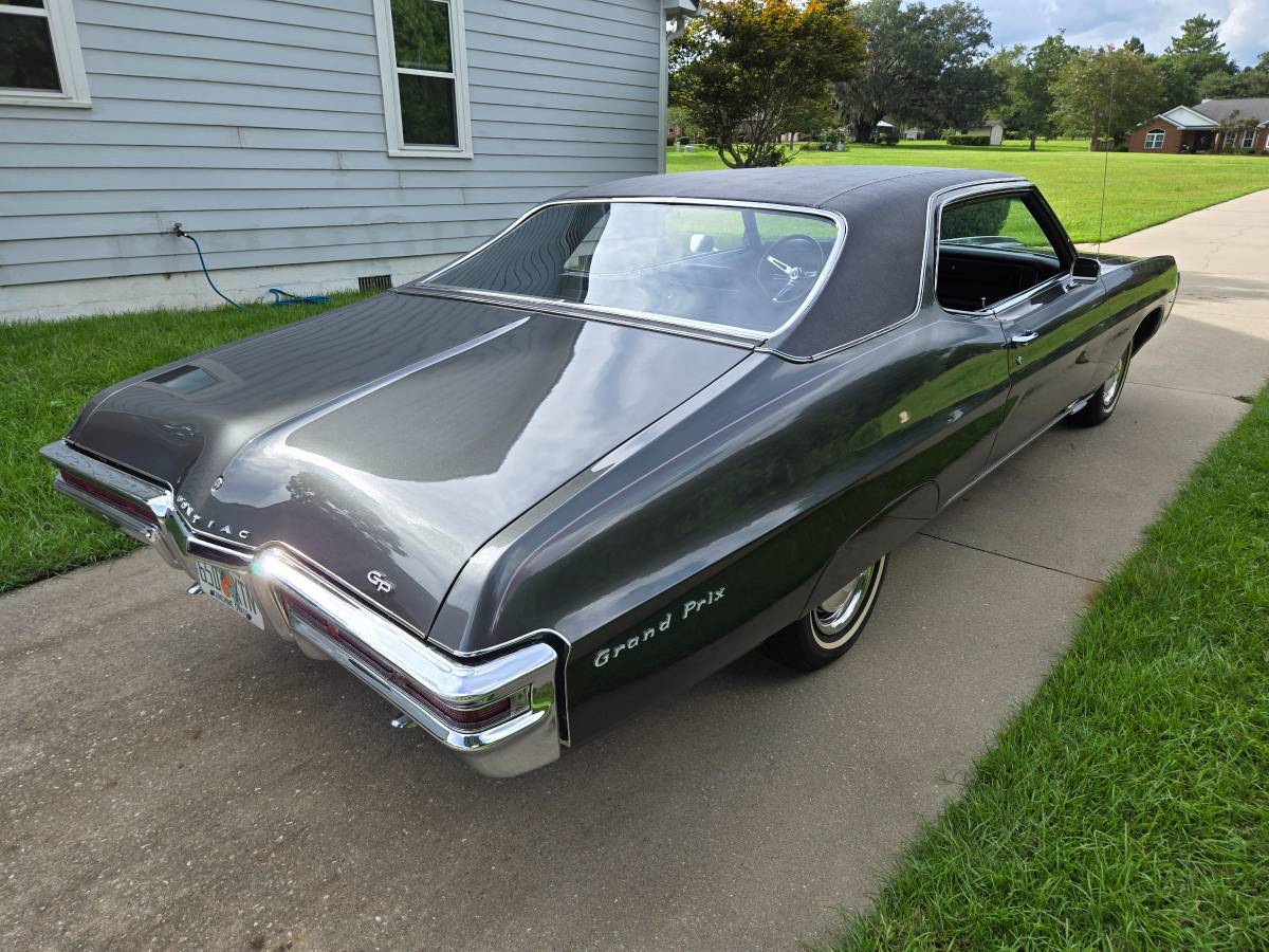 Pontiac-grand-prix-1968-grey-4