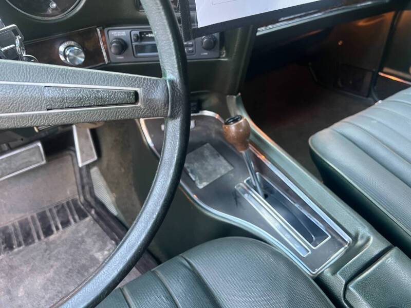 Pontiac-grand-prix-1969-16