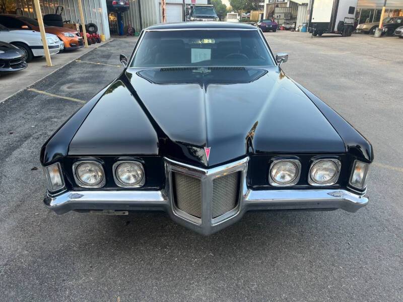 Pontiac-grand-prix-1969-5