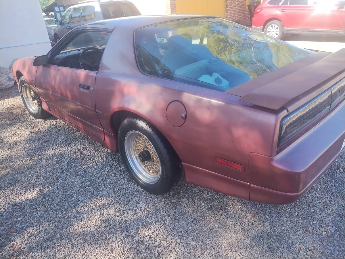 Pontiac-gta-trans-am-1989-6