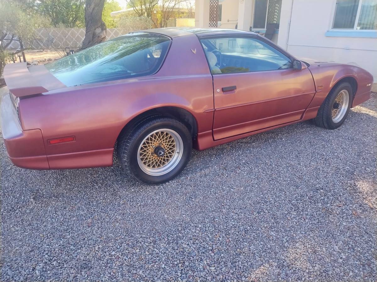 Pontiac-gta-trans-am-1989-7
