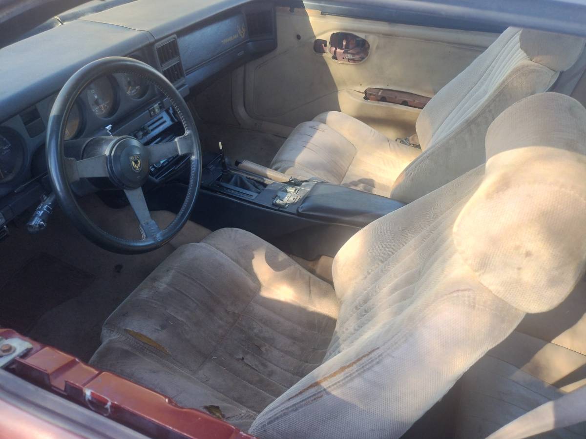 Pontiac-gta-trans-am-1989-9