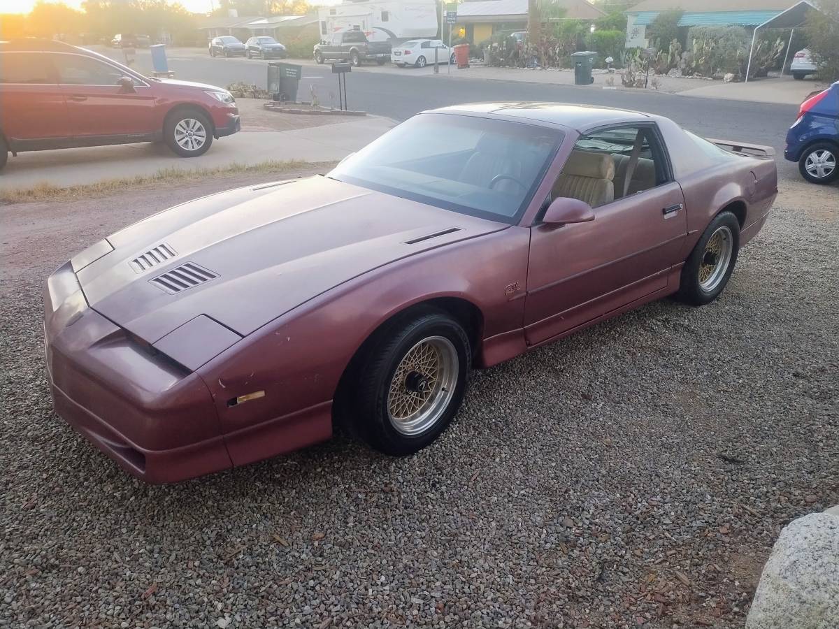 Pontiac-gta-trans-am-1989