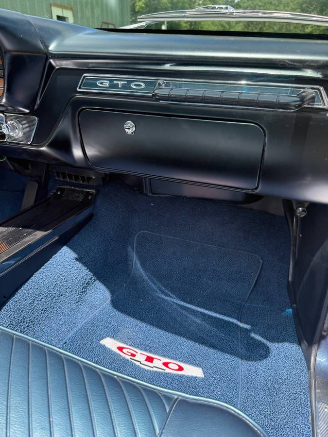 Pontiac-gto-1965-blue-11