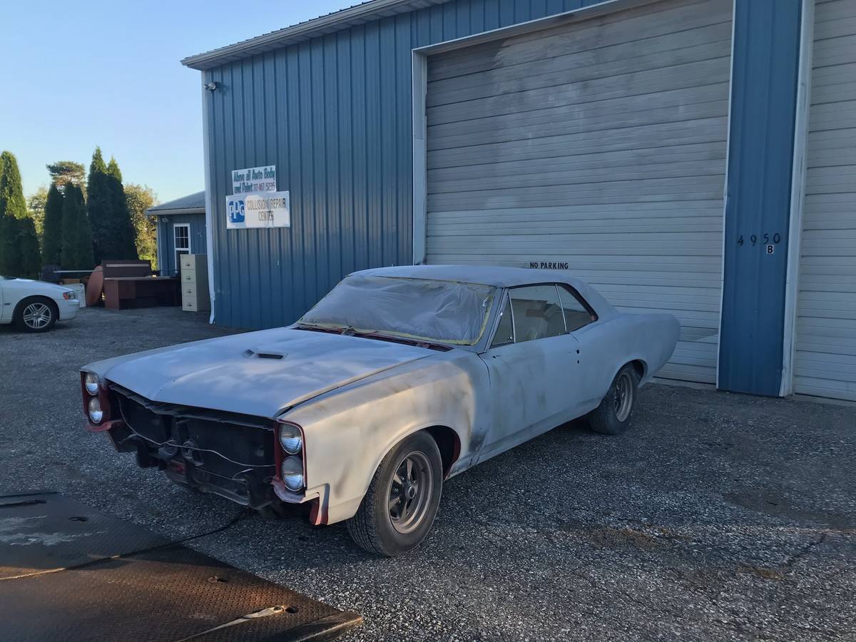 Pontiac-gto-1966-custom-5