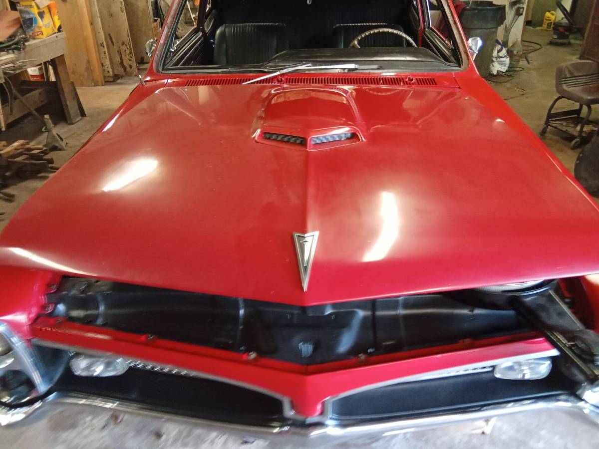 Pontiac-gto-1967-red-3