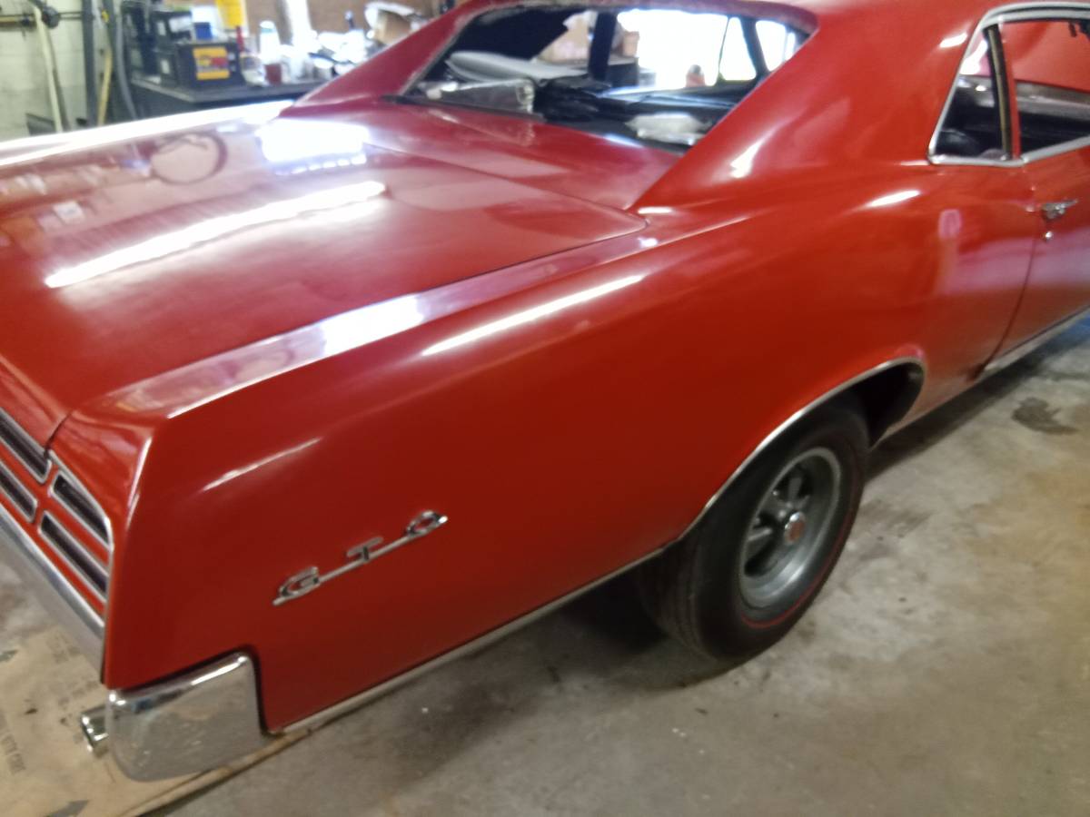 Pontiac-gto-1967-red-9