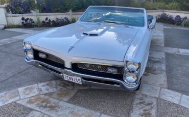Pontiac-gto-1967-white-4