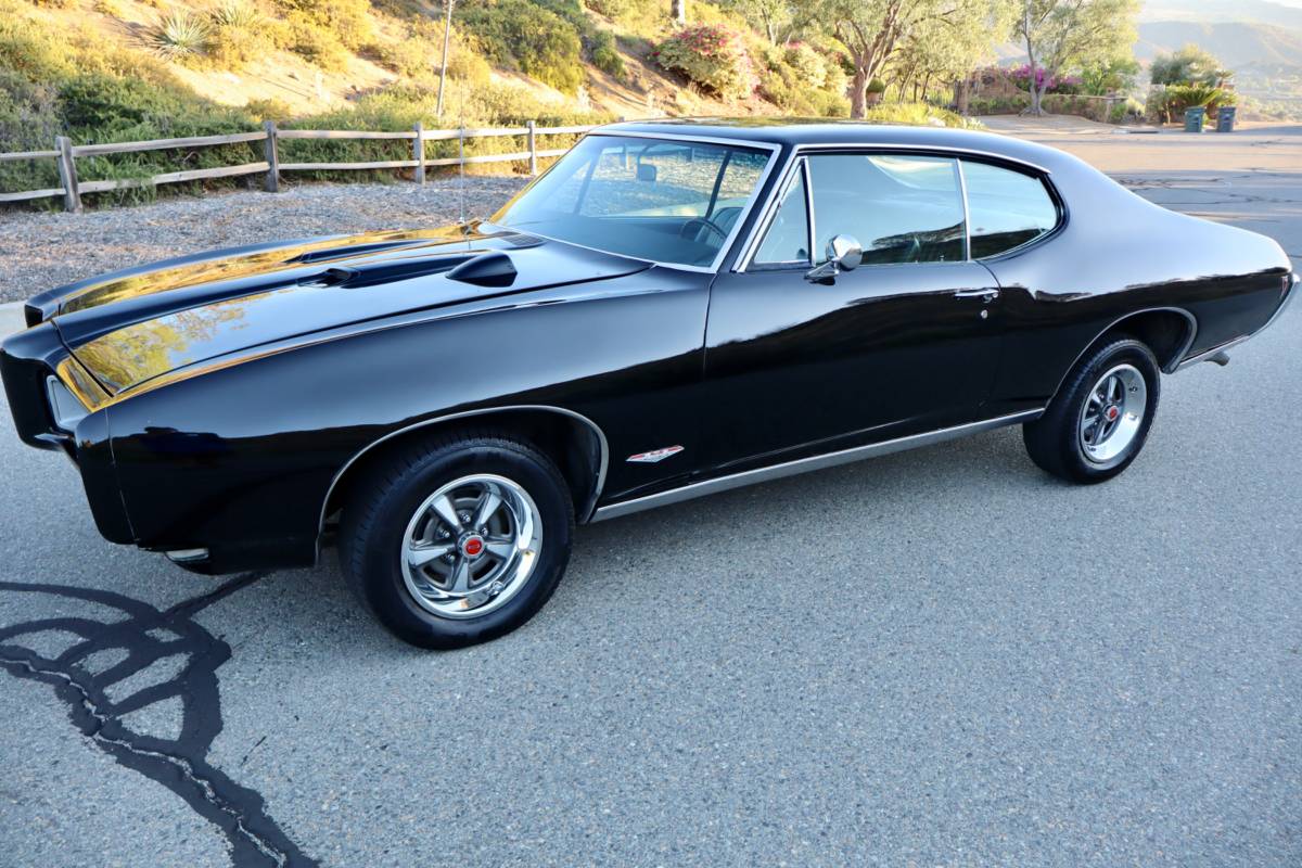 Pontiac-gto-1968-10