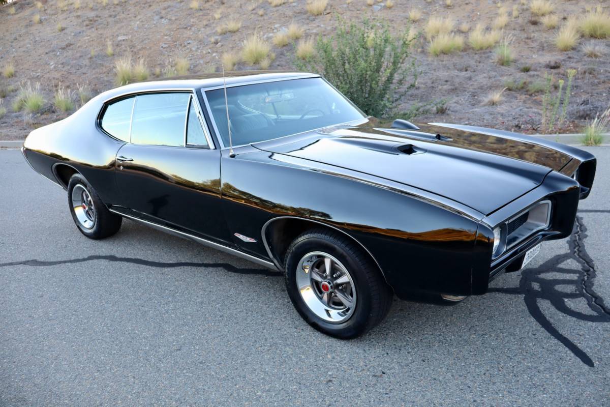 Pontiac-gto-1968-3