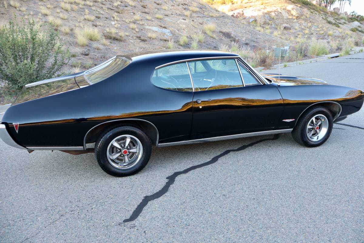Pontiac-gto-1968-5