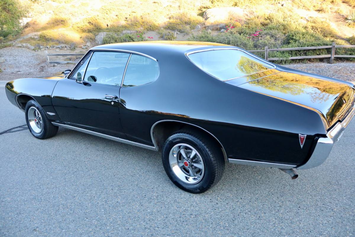 Pontiac-gto-1968-8