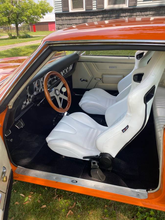 Pontiac-gto-1968-orange-3