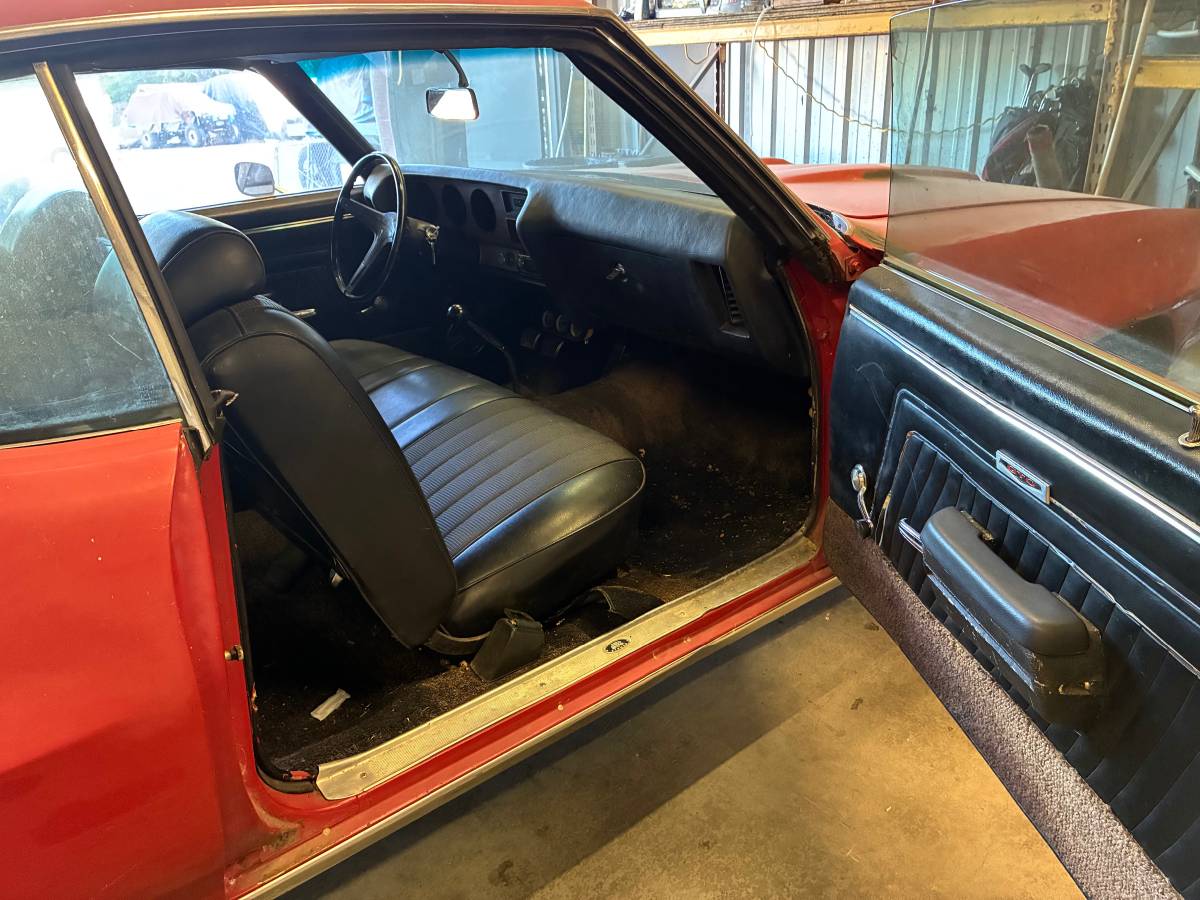 Pontiac-gto-1970-red-5