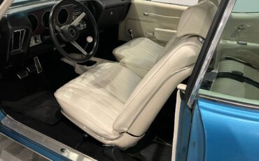 Pontiac-gto-1972-blue