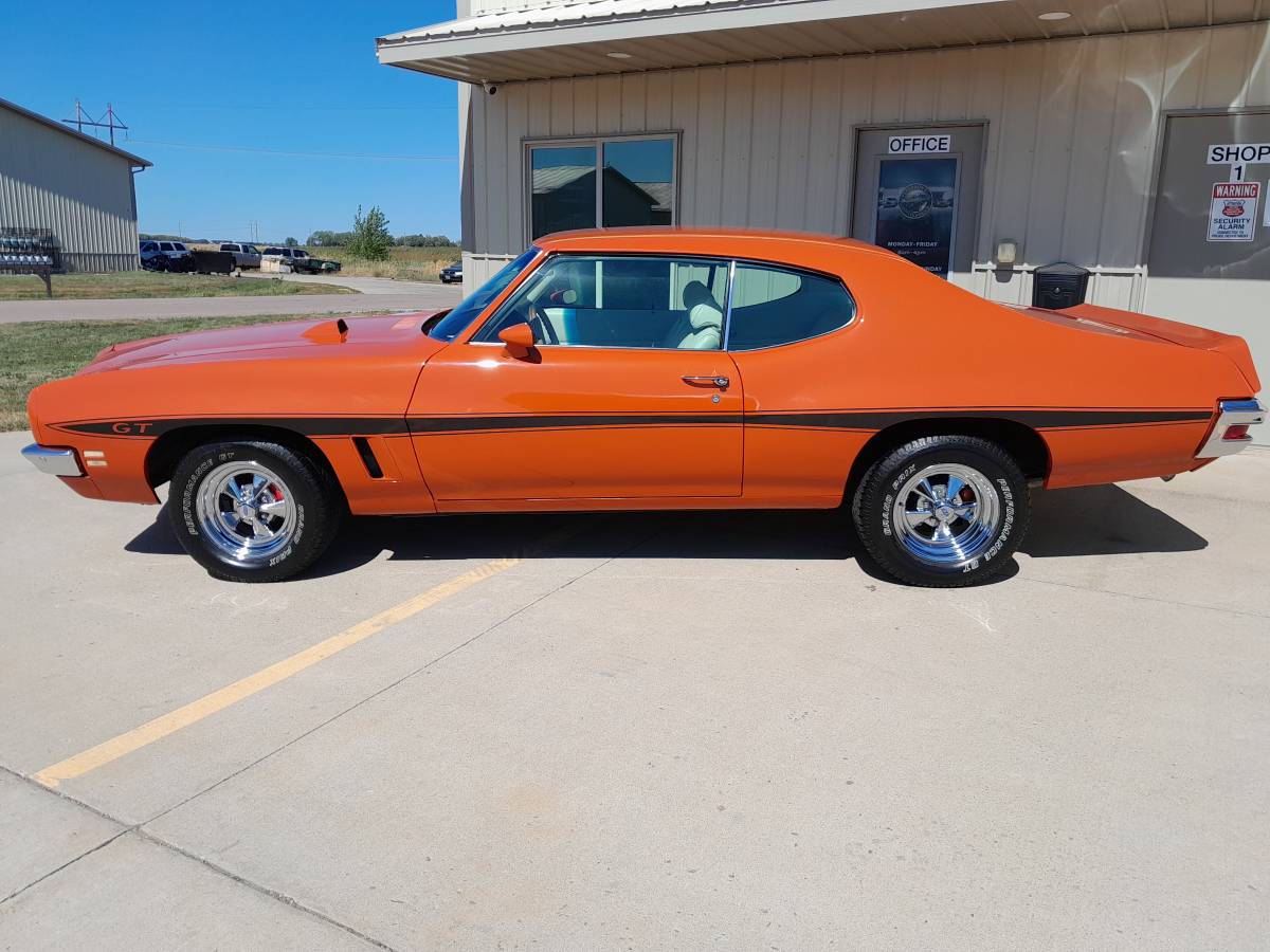 Pontiac-lemans-1972-20