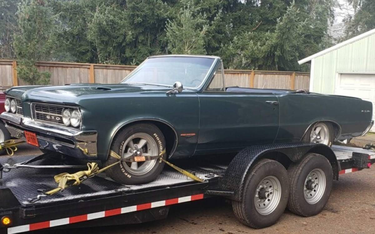 Pontiac-lemans-gto-1964-green
