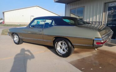 Pontiac-luxury-lemans-1972-21