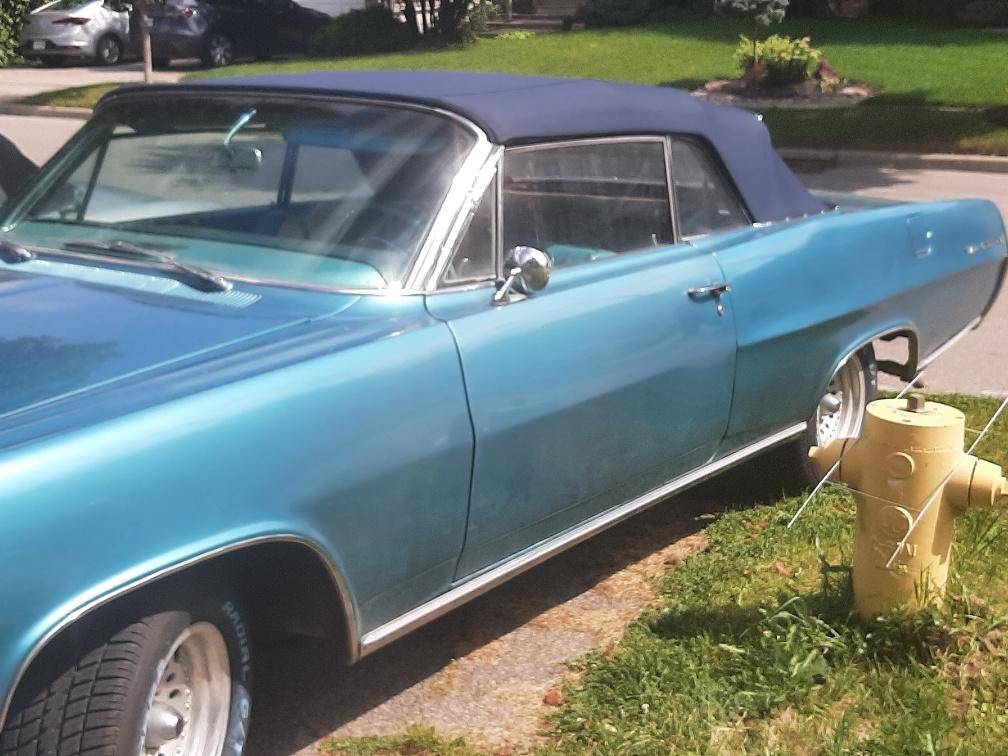 Pontiac-parisienne-1964-blue-1