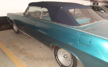 Pontiac-parisienne-1964-blue