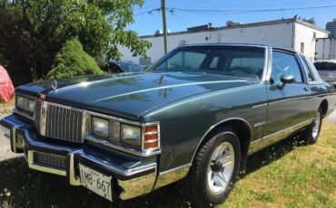 Pontiac-parisienne-1981-green