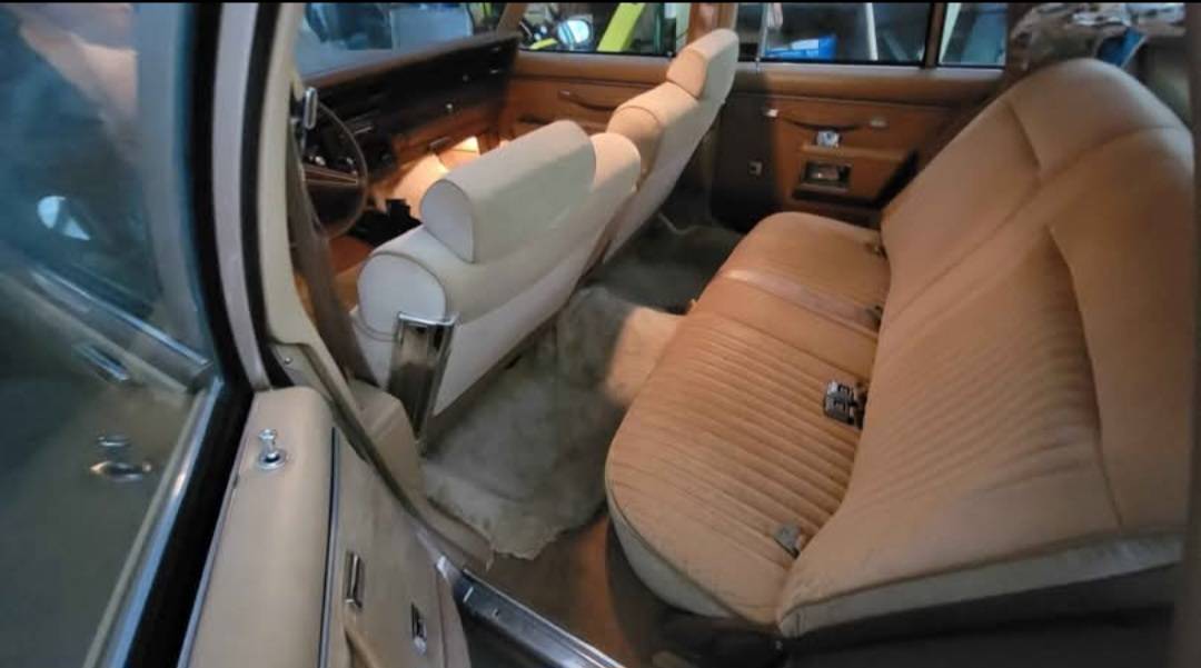 Pontiac-parisienne-·-wagon-·-1986-brown-3