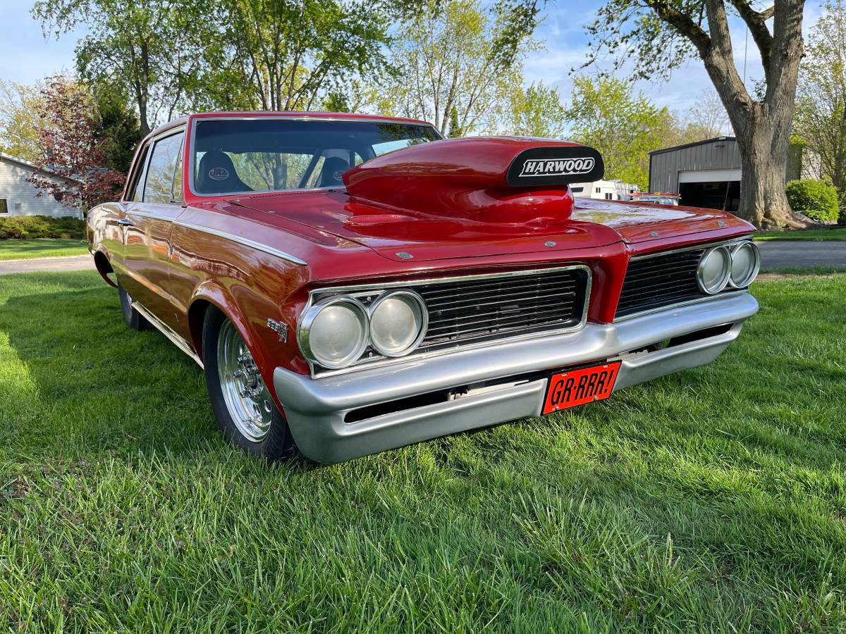 Pontiac-tempest-1964-red-2