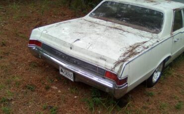Pontiac-tempest-1965-white-2