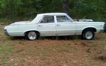 Pontiac-tempest-1965-white