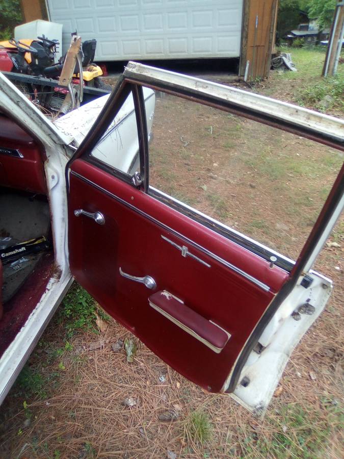 Pontiac-tempest-1965-white-4