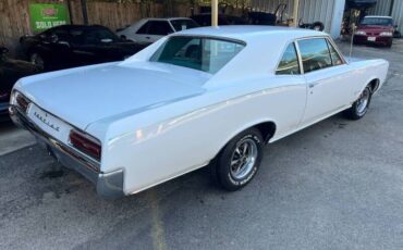 Pontiac-tempest-1967-white-2