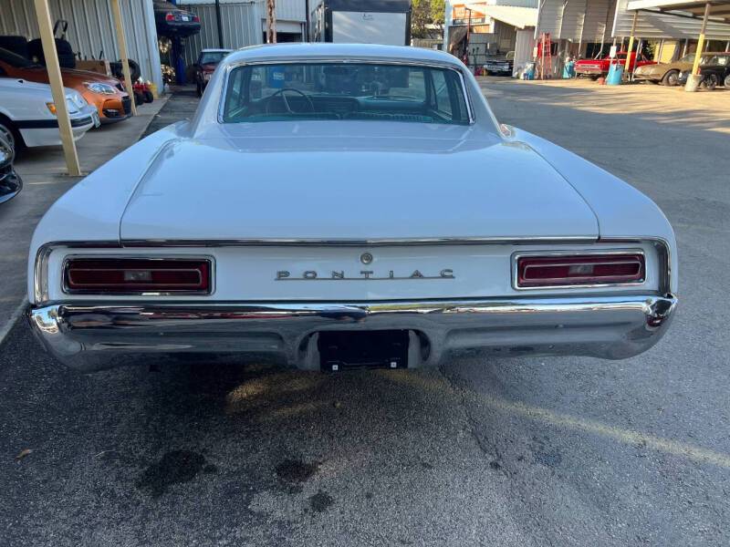 Pontiac-tempest-1967-white-5