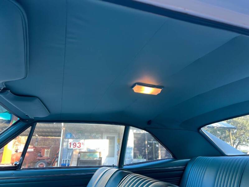 Pontiac-tempest-1967-white-7