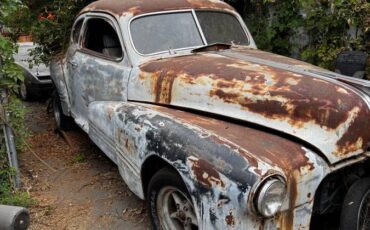 Pontiac-torpedo-1946-2