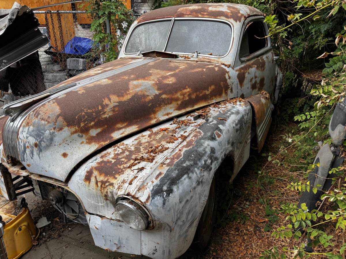 Pontiac-torpedo-1946