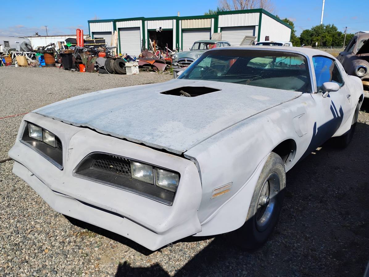 Pontiac-trans-am-1977-1